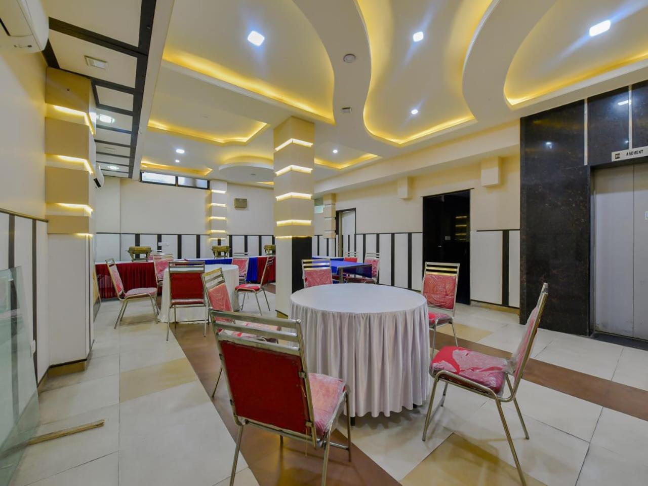 Bed and Breakfast Plazzo Prime Plaza At Delhi Airport Nové Dillí Exteriér fotografie
